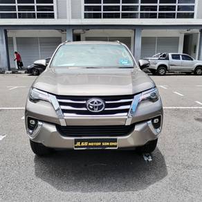 Toyota Fortuner VRZ 4X4 in Kuching, SWK