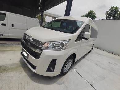 Toyota Hiace SLWB WINDOW VAN in Ara Damansara, SGR
