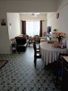 Apartment For Sale in Apartment Sri Akasia