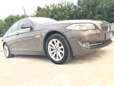 BMW 523i 23i (CKD) in Muar, JHR