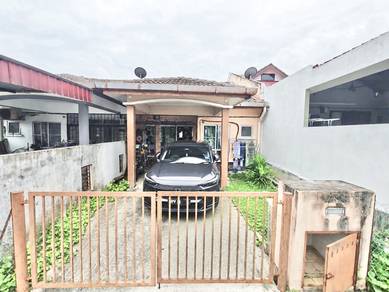 1-storey Terraced House For Sale in Seri Kembangan,SGR