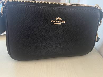 Coach Nolita 19