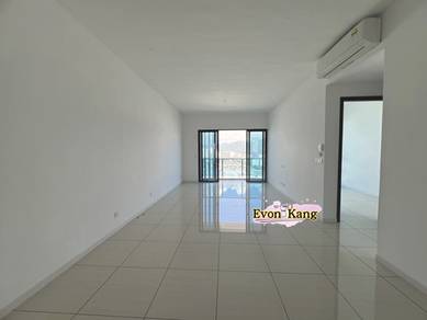 Condominium For Sale in Queens Residences Q1 @ Queens Waterfront