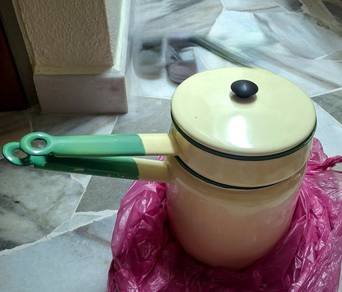 Tiffin container