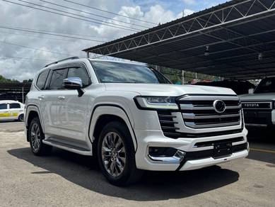 2023 Toyota Land Cruiser ZX