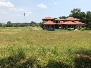 Commercial Land in Ayer Keroh, MLK