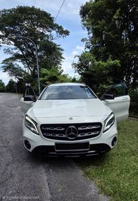 Mercedes Benz GLA200 200 (CBU) in Georgetown, PNG