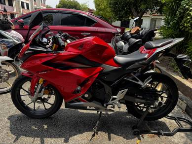 Honda CBR150R