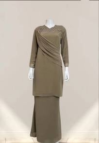 Baju kurung moden