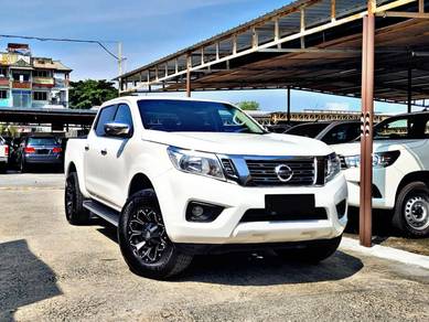 2017 Nissan Navara V