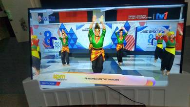 smart tv Hisense 55 inci