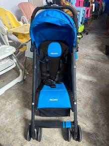 stroller recaro