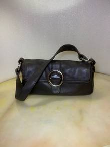 Oroton Leather Handbag