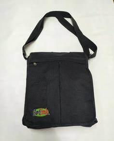 Hotlink Canvas Sling Bag