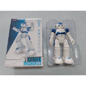 Dancing Intelligent Robot with Remote