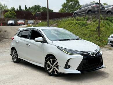2022 Toyota Yaris E