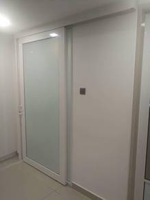 Pintu Sliding Gantung Aluminum & Kace / Bilik