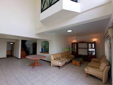Condominium For Sale in Vista Komanwel A