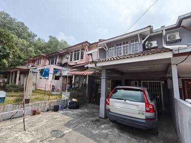 2-storey Terraced House For Sale in Seri Kembangan,SGR