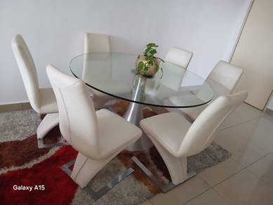 Modern dining table 