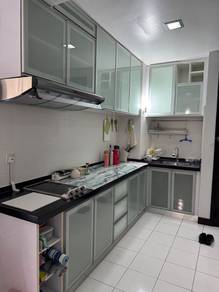 Condominium For Rent in Riana Green