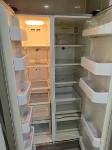 Double door fridge 