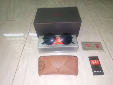 Ray Ban CORE RB 3682  002/80 UNISEX