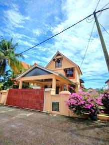 Bungalow House For Sale in Batu Ferringhi,PNG