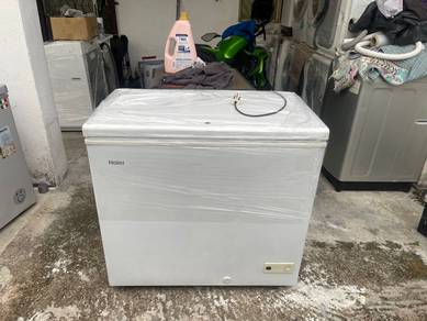 Jenama haier chesst freezer 203L tiptop condition