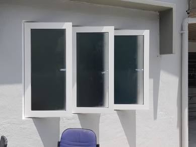 Tingkap Casement Multi Point Aluminum & Kaca