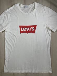 Levi’s Vintage White Tee #CJ Used