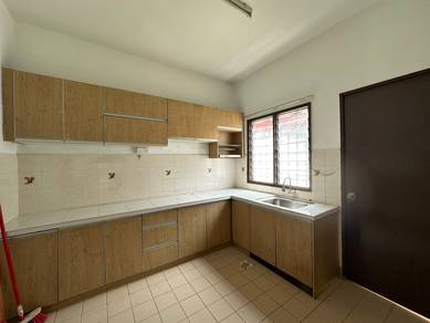 2-storey Terraced House For Rent in Seri Kembangan,SGR
