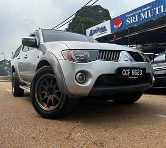 Mitsubishi Triton in Segamat, JHR