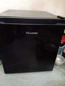 Hisense 60L Mini Bar Black Colour Fridge Refrigera