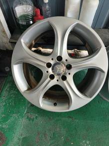 Mercedes 18 original rim