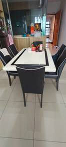 Dinning table with 6 chairs