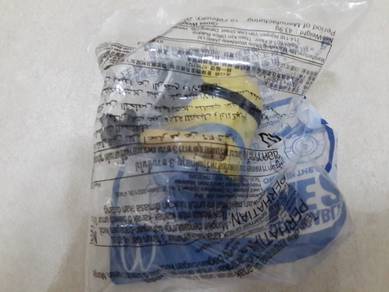 Despicable Me2 (ALL new condition with packing)
