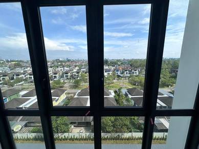Condominium For Sale in Milano Eight