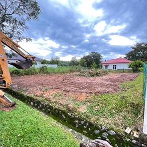 Residential Land in Lenggeng, NSN
