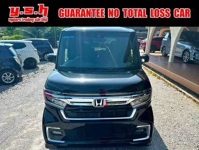 Honda N BOX CUSTOM L TURBO in Kuching, SWK