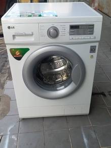LG front load hot washer washing machine 7.0kgs
