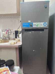 Samsung Energy Saving Fridge (Used)