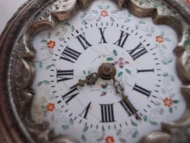 Antuque pocket watch