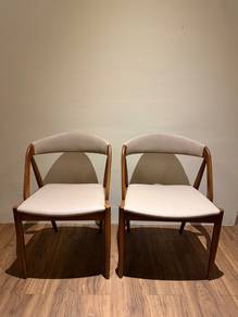 Set of 4 Wooden Dining/Visitor chairs