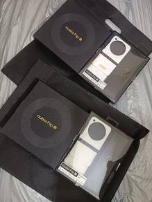 100% brand new unboxing Nubia flip 5g 