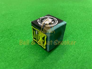Original Triangle Pro Snooker Chalk (Spruce)