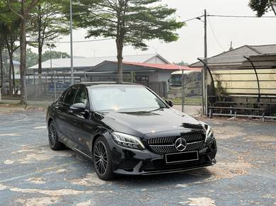 Mercedes Benz C200 200 AVANTGARDE in Tampoi, JHR