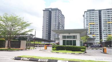 Condominium For Rent in SkyVilla Condominium (MJC)