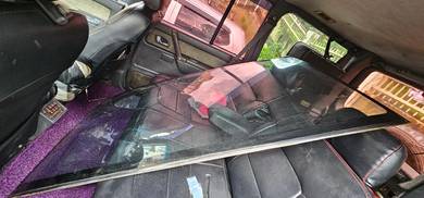 Pajero v44 front windshield