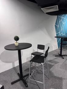 High Round table with High Stool